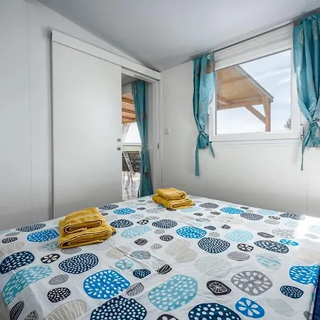 Panorama Mobile Homes In Park *