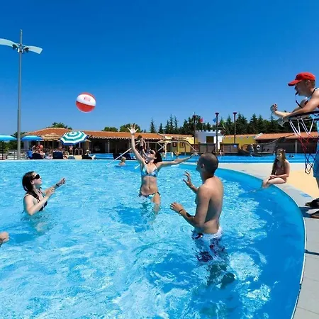 Panorama Mobile Homes In Park * Umag