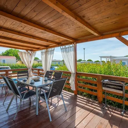Panorama Mobile Homes In Park * Umag