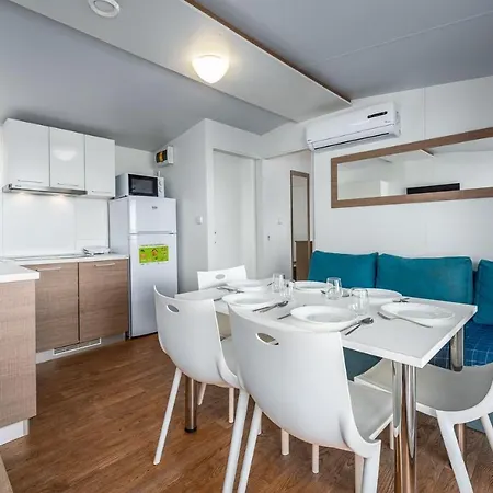 Panorama Mobile Homes In Park * Umag