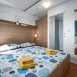 Feriehus Panorama Mobile Homes In Park Umag