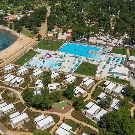 Panorama Mobile Homes In Park