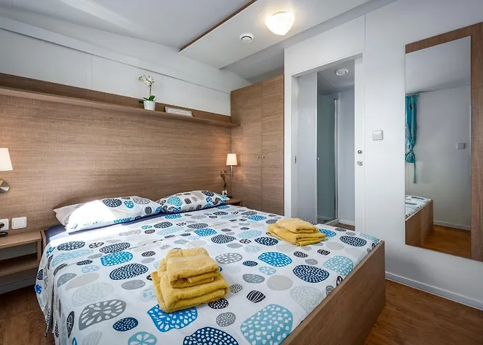 Ferienhaus Panorama Mobile Homes In Park Umag